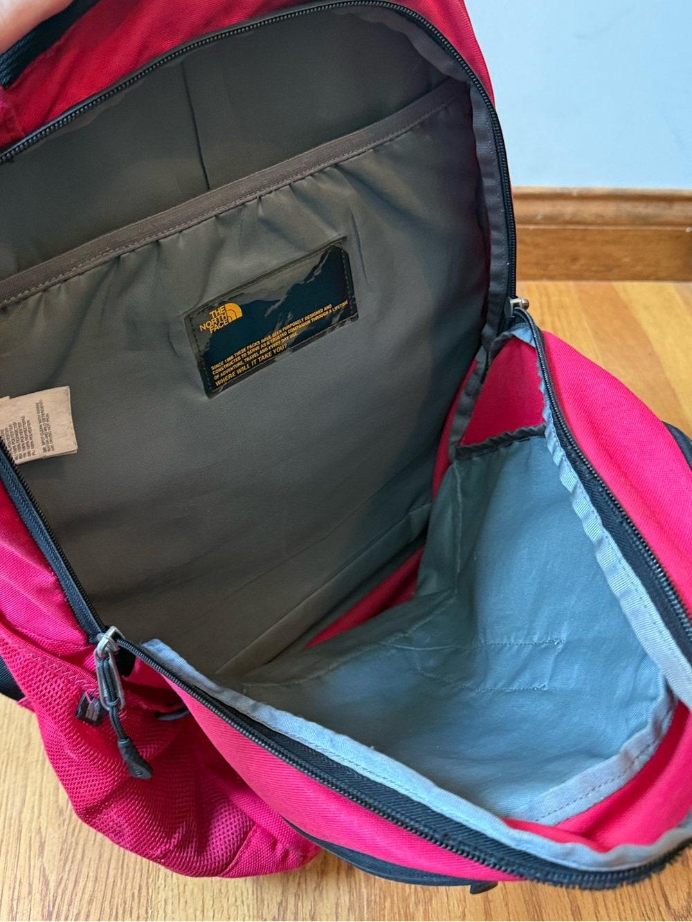 The North Face Wasatch Pink Backpack Well Loved - Picture 4 of 13